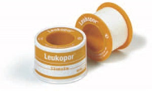 Leukoplast Cerotto Su Rocchetto Leukopor - M5X5CM
