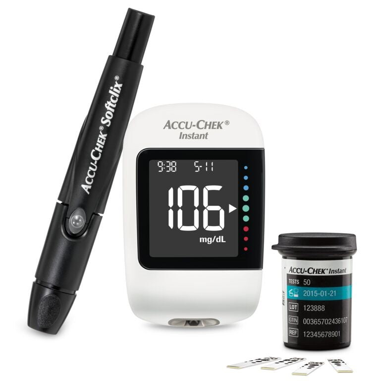 ACCU-CHEK INSTANT KIT
