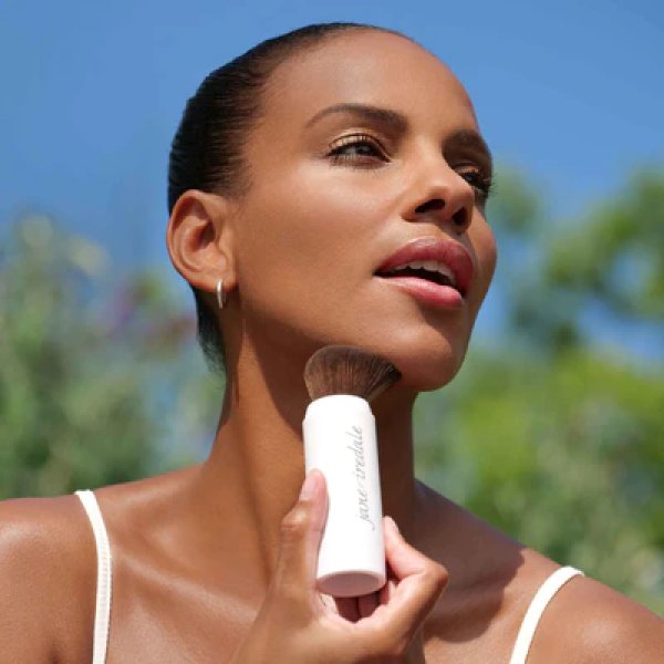 Jane Iredale Powder-Me Spf 30 Dry Sunscreen Refill Brush + 2 Ricariche Nude