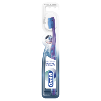 oral-b spazzolino protezione gengive smalto extra soft