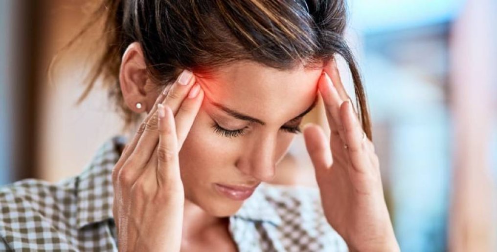 Mal di testa: sintomi e rimedi